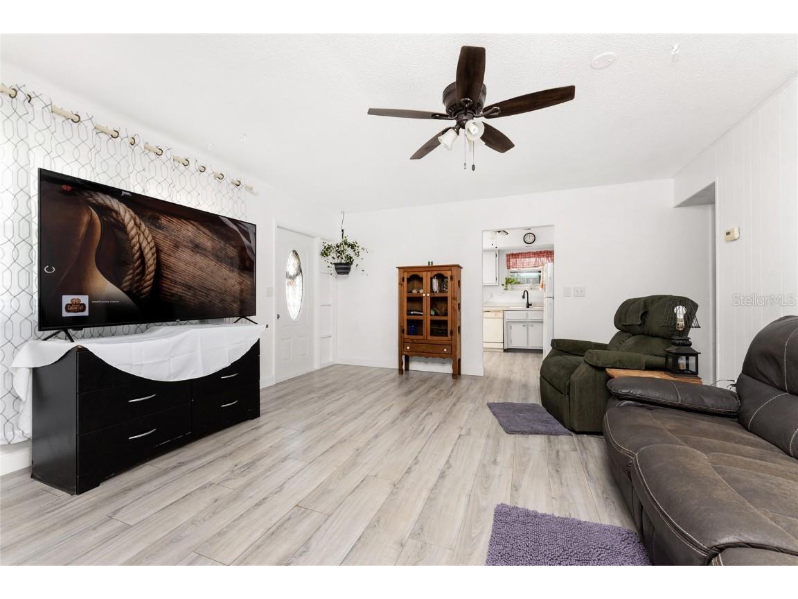 8123 Herbison Avenue North Port FL 34287 C7518301 image4