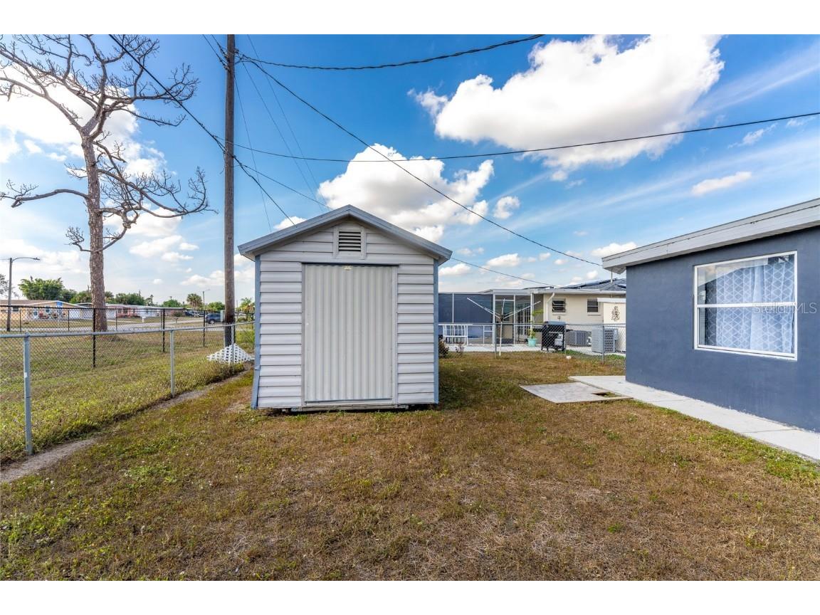 8123 Herbison Avenue North Port FL 34287 C7518301 image42