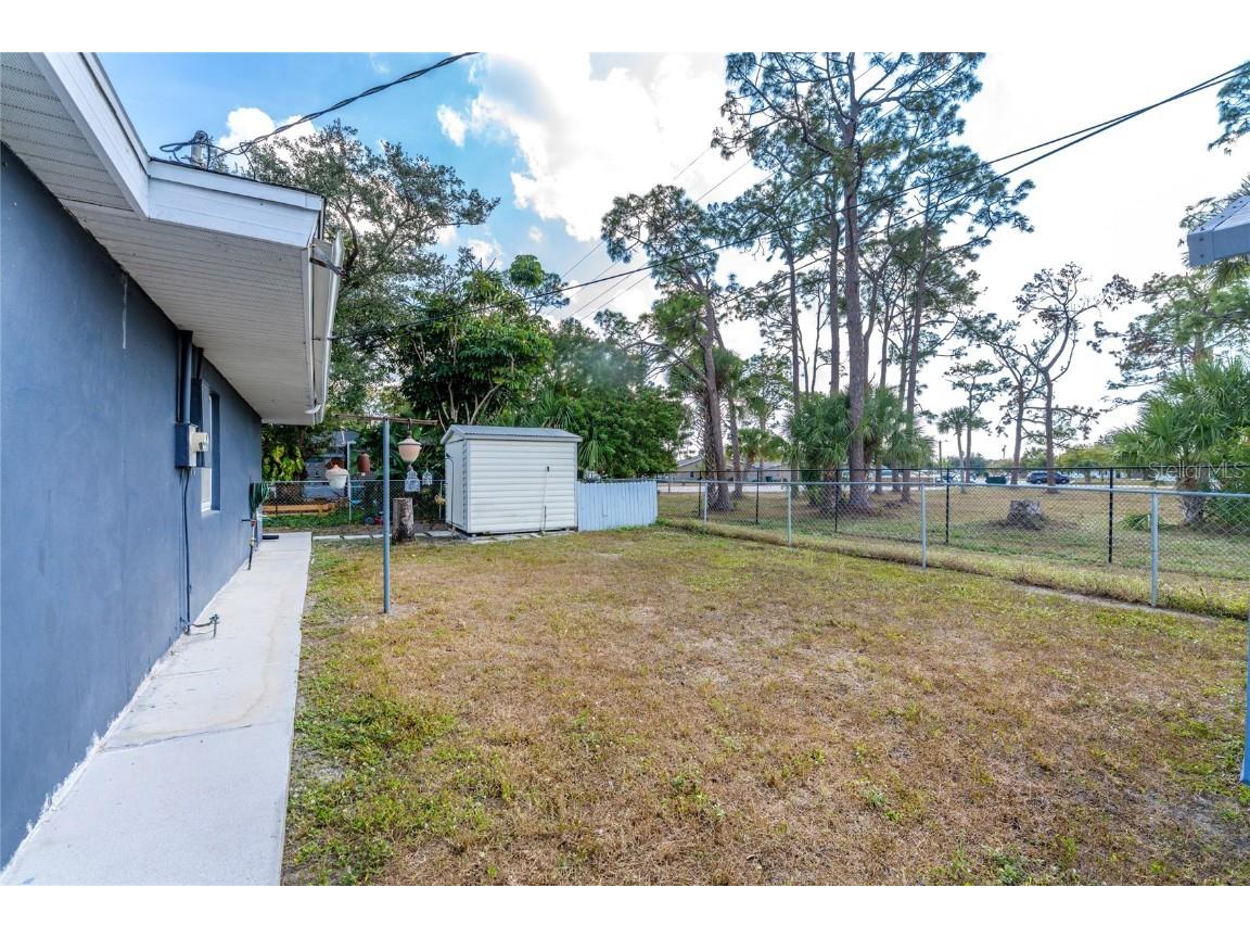 8123 Herbison Avenue North Port FL 34287 C7518301 image44