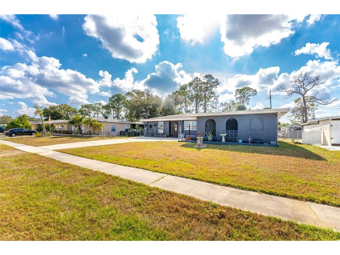 8123 Herbison Avenue North Port FL 34287 C7518301 image45