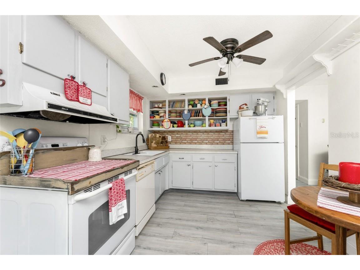 8123 Herbison Avenue North Port FL 34287 C7518301 image8