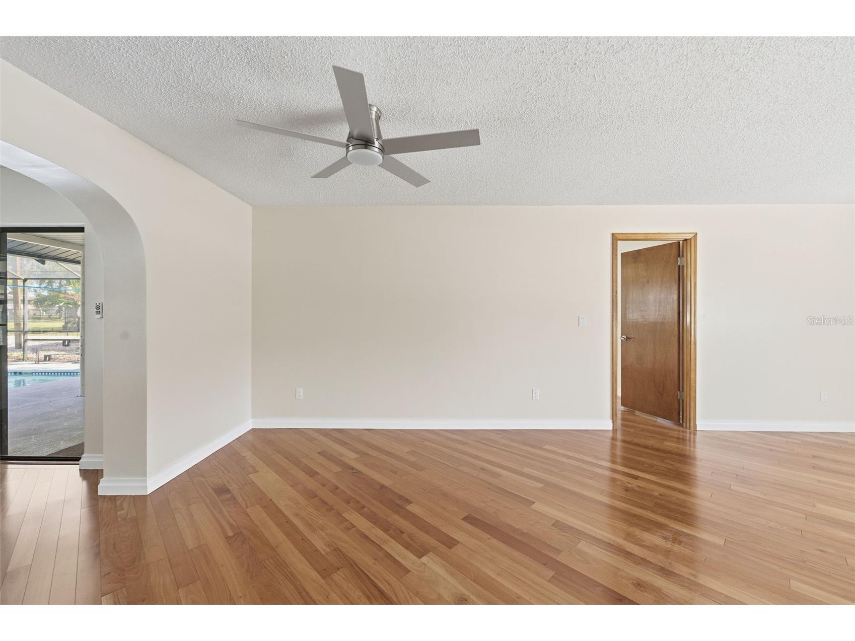 8123 River Country Drive Weeki Wachee FL 34607 W7880998 image38