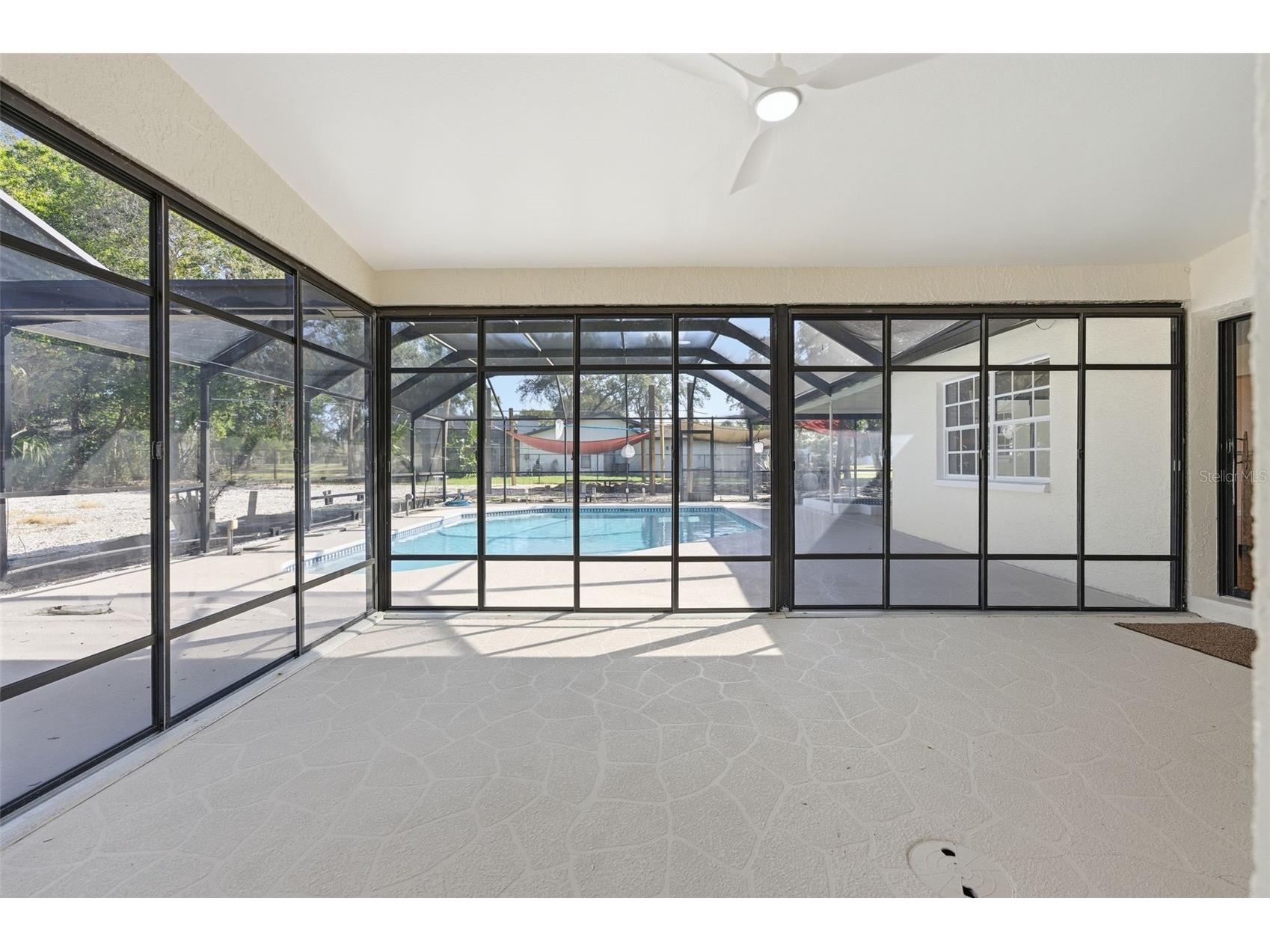 8123 River Country Drive Weeki Wachee FL 34607 W7880998 image57