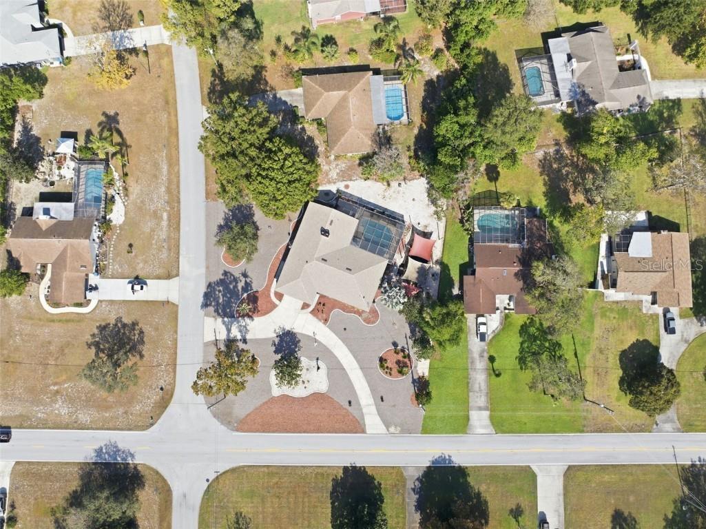 8123 River Country Drive Weeki Wachee FL 34607 W7880998 image17