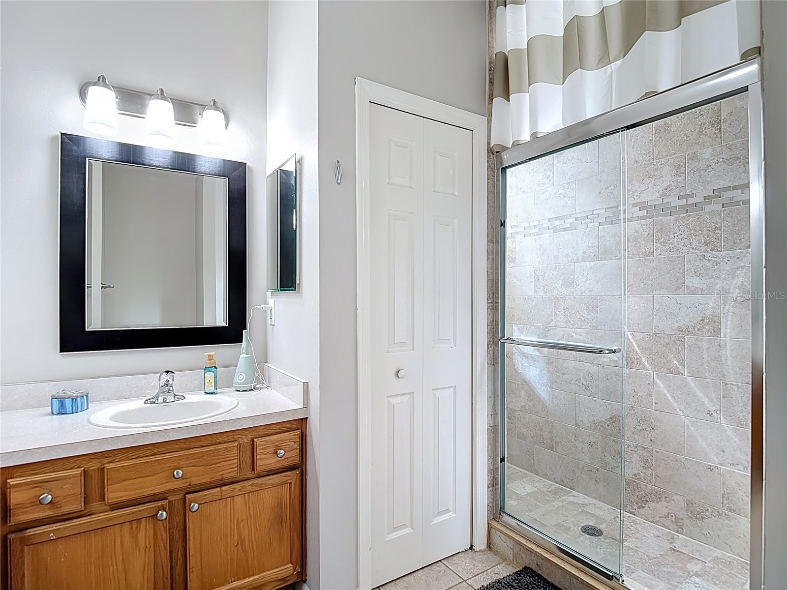 8123 Stone Path Way Tampa FL 33647 TB8439815 image43