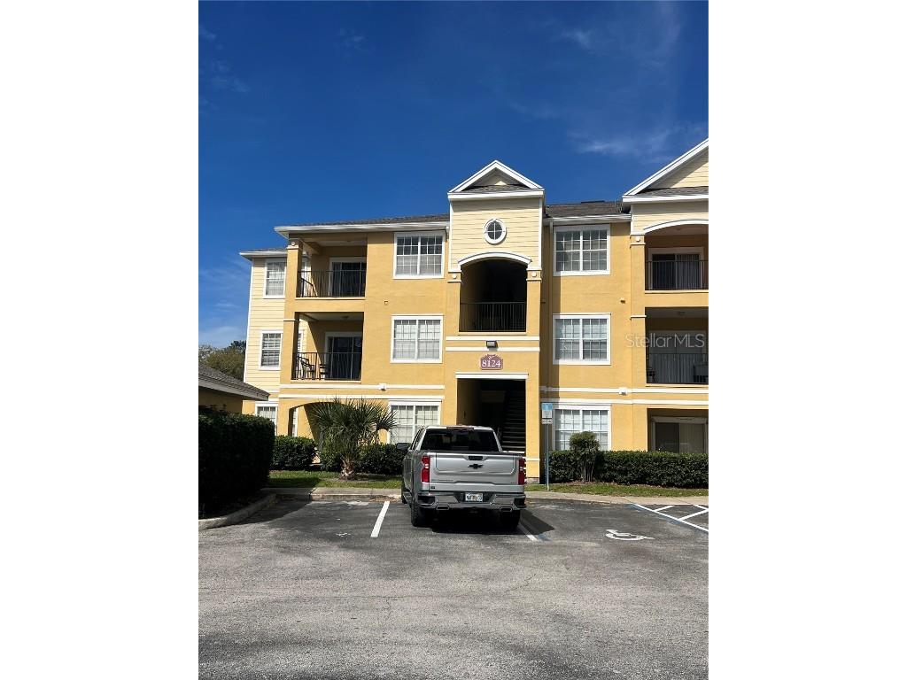 8124 Claire Ann Drive #303 Orlando FL 32825 O6286120 image1