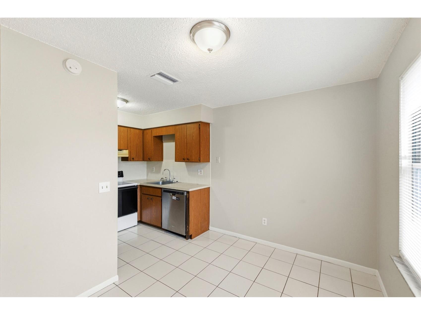8124 Omaha Circle Spring Hill FL 34606 TB8513366 image8
