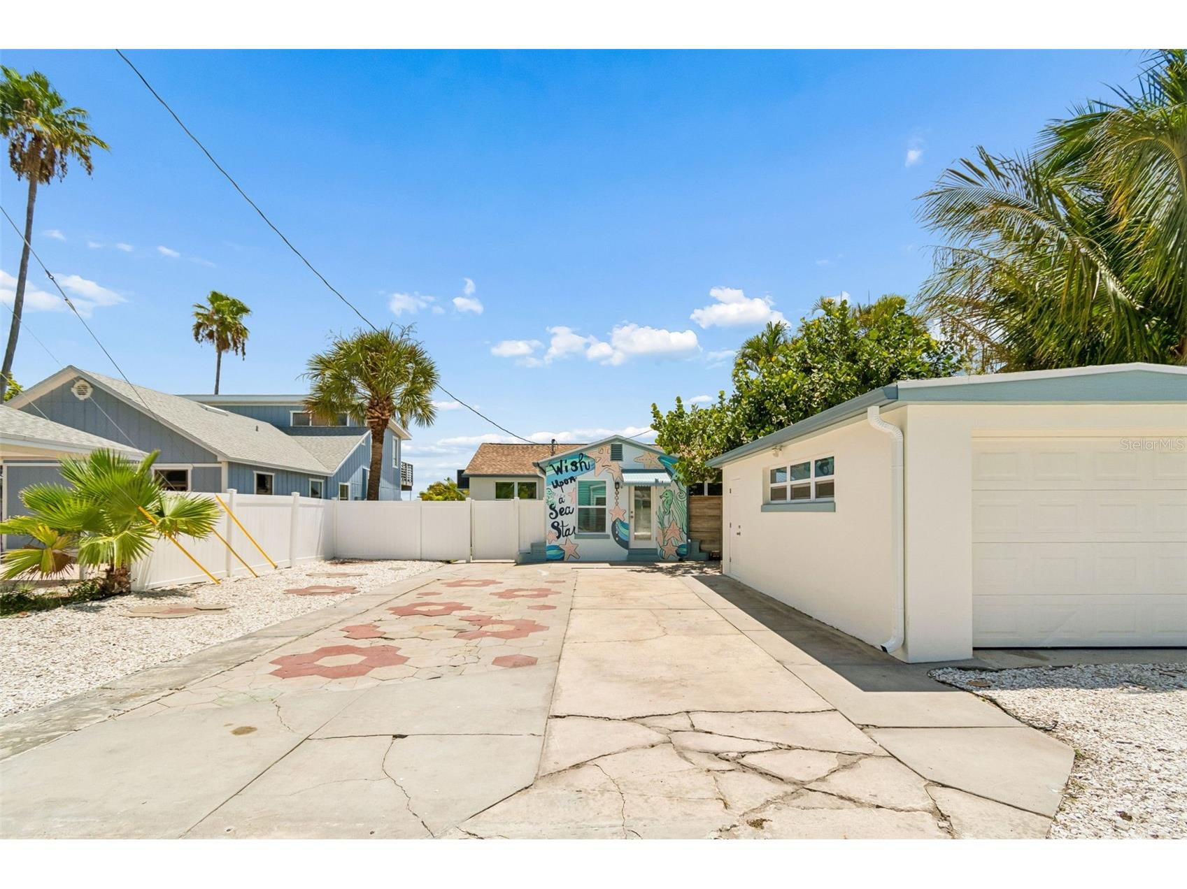 8125 Bayshore Drive Treasure Island FL 33706 TB8525917 image11