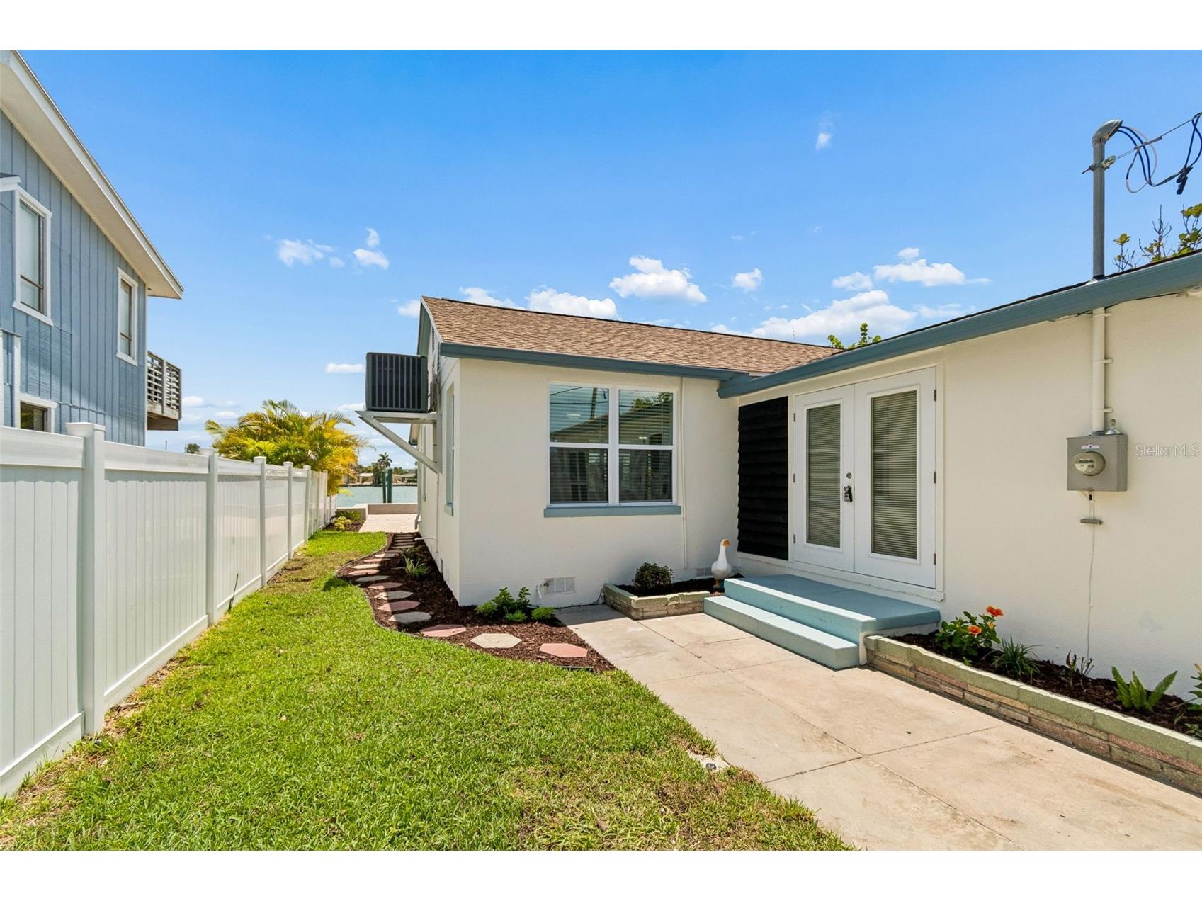 8125 Bayshore Drive Treasure Island FL 33706 TB8525917 image24