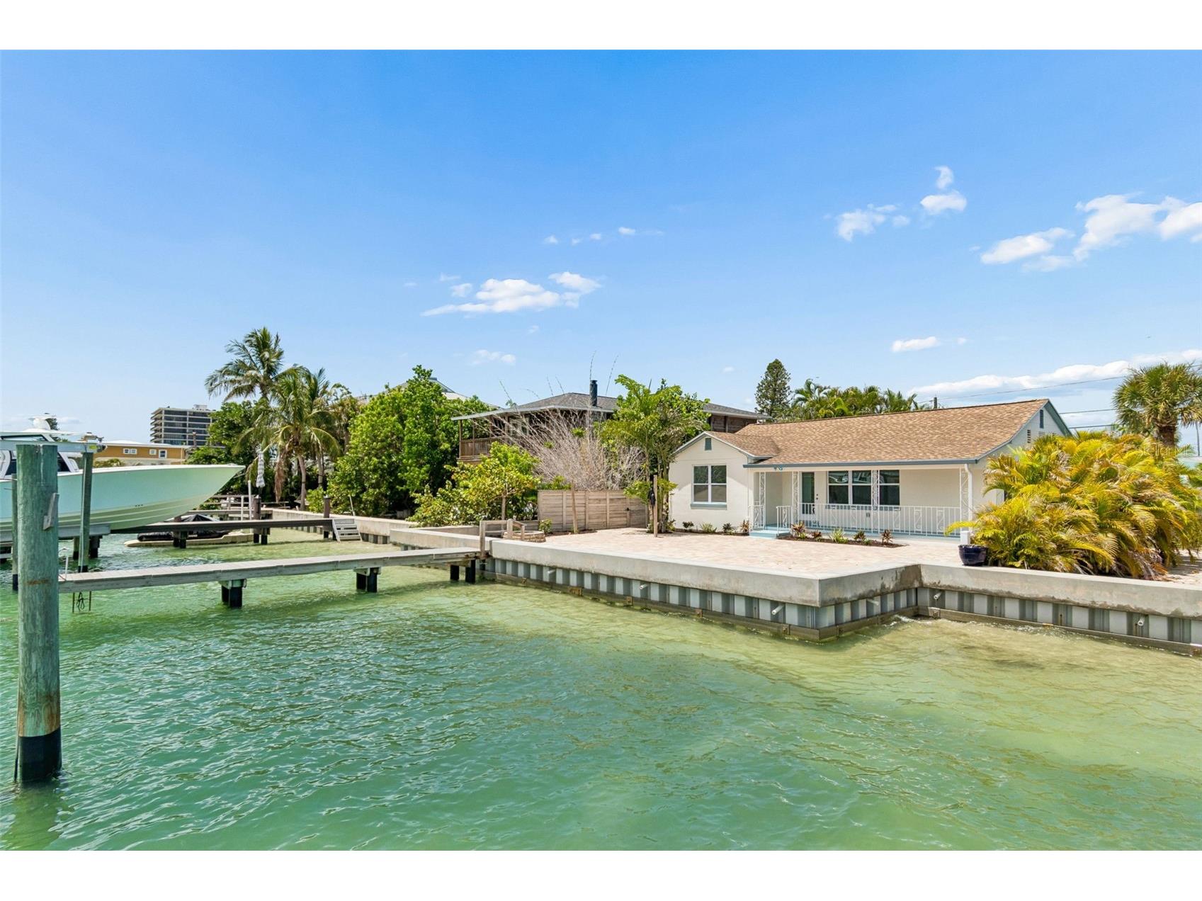 8125 Bayshore Drive Treasure Island FL 33706 TB8525917 image3