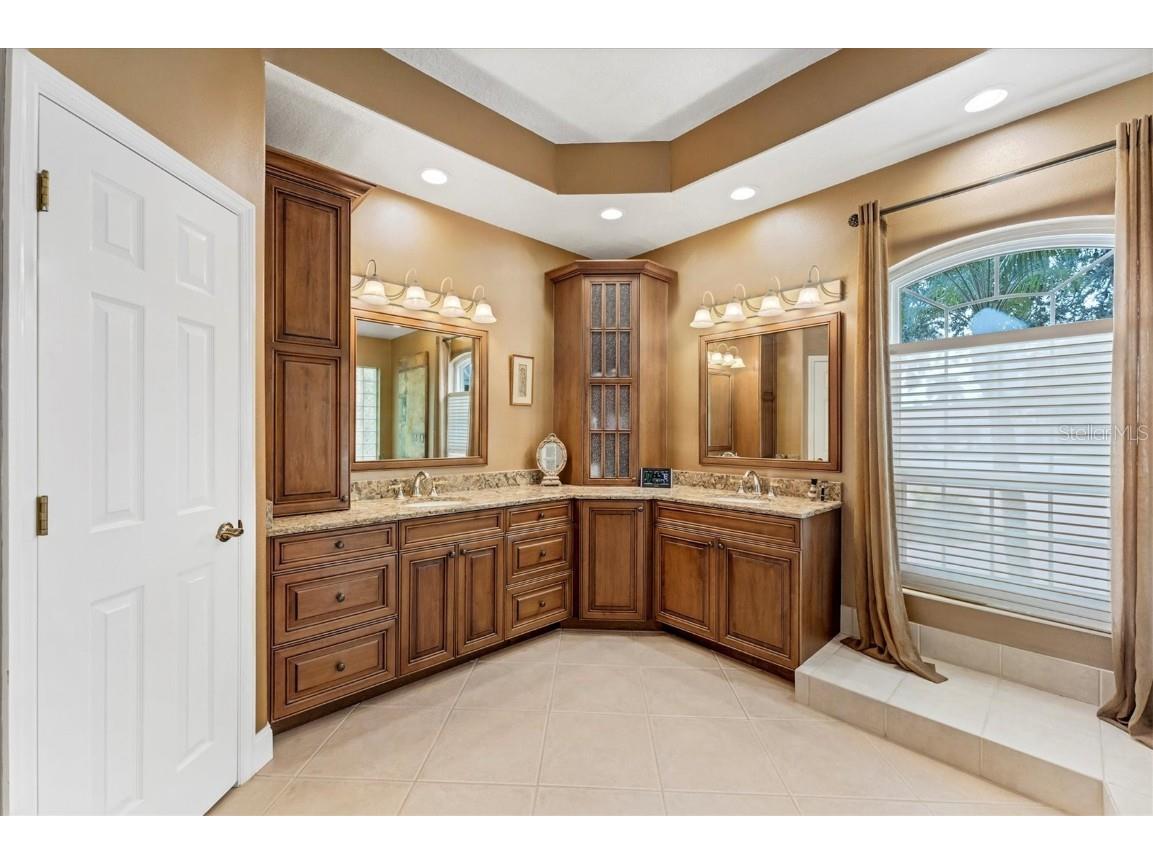 8125 Collingwood Court University Park FL 34201 A4667344 image22