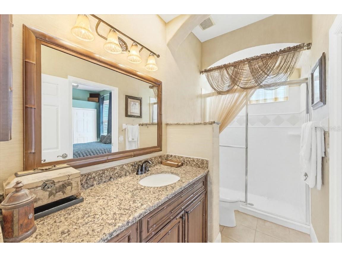 8125 Collingwood Court University Park FL 34201 A4667344 image27