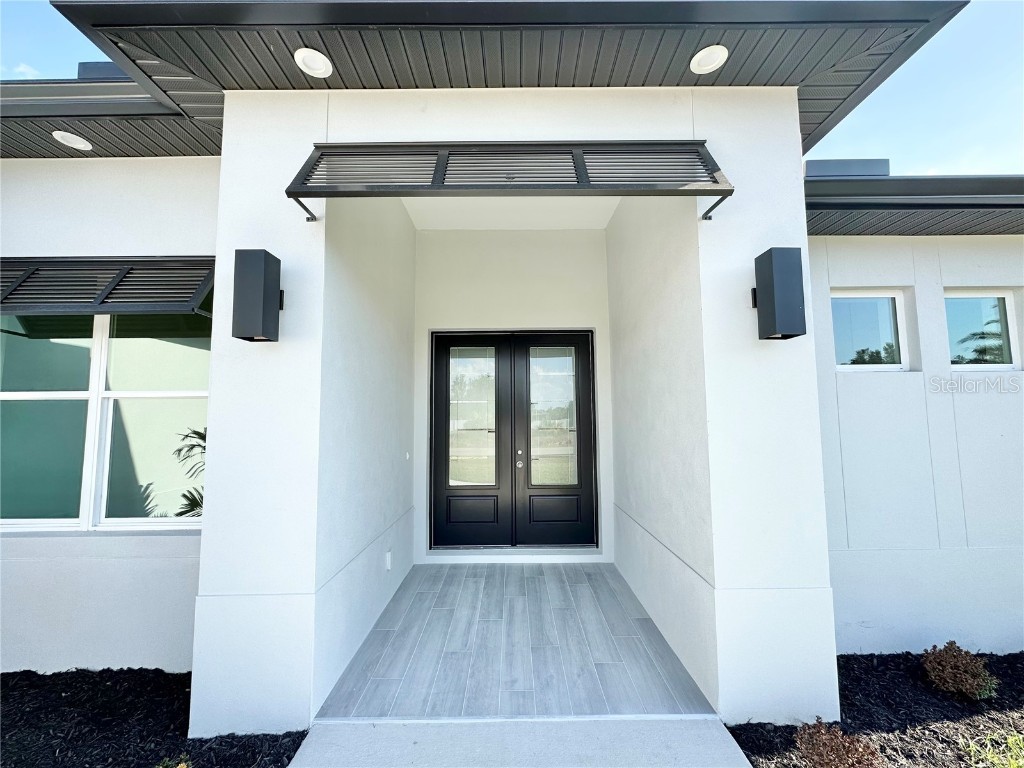 8125 Mossborger Avenue North Port FL 34287 C7473311 image1