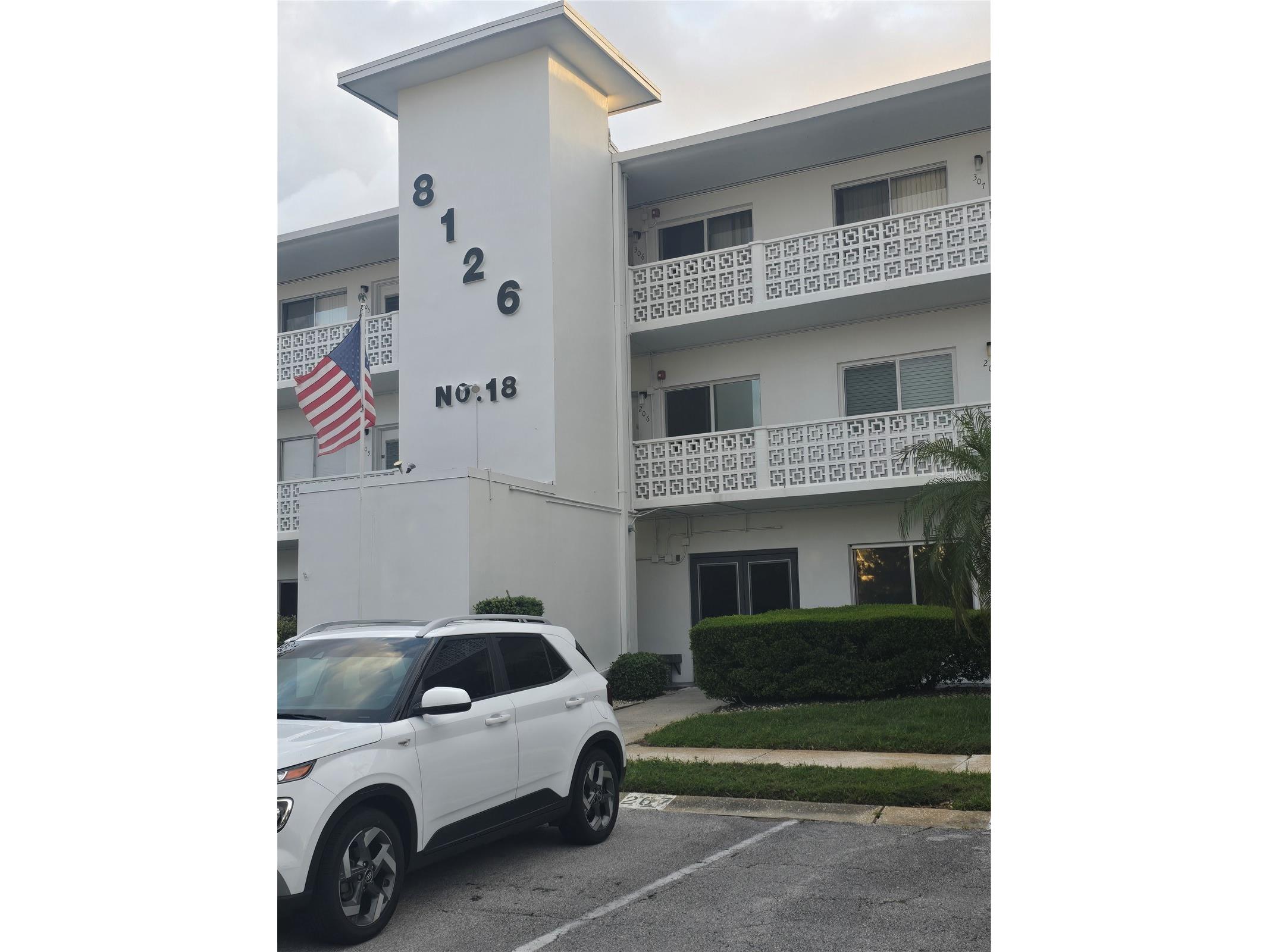 8126 112th Street #306 Seminole FL 33772 TB8496051 image1