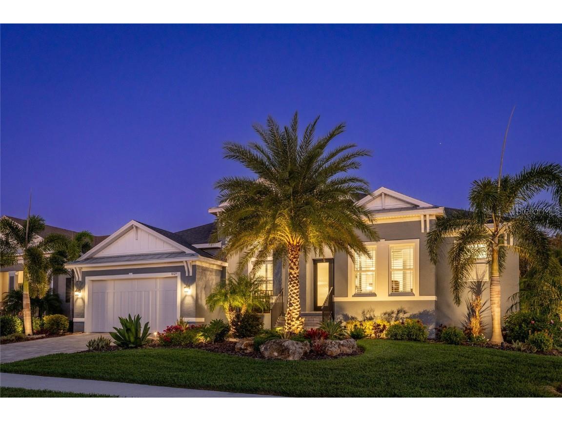8127 37th Avenue Circle W Bradenton FL 34209 - PALMA SOLA A4590453 image1