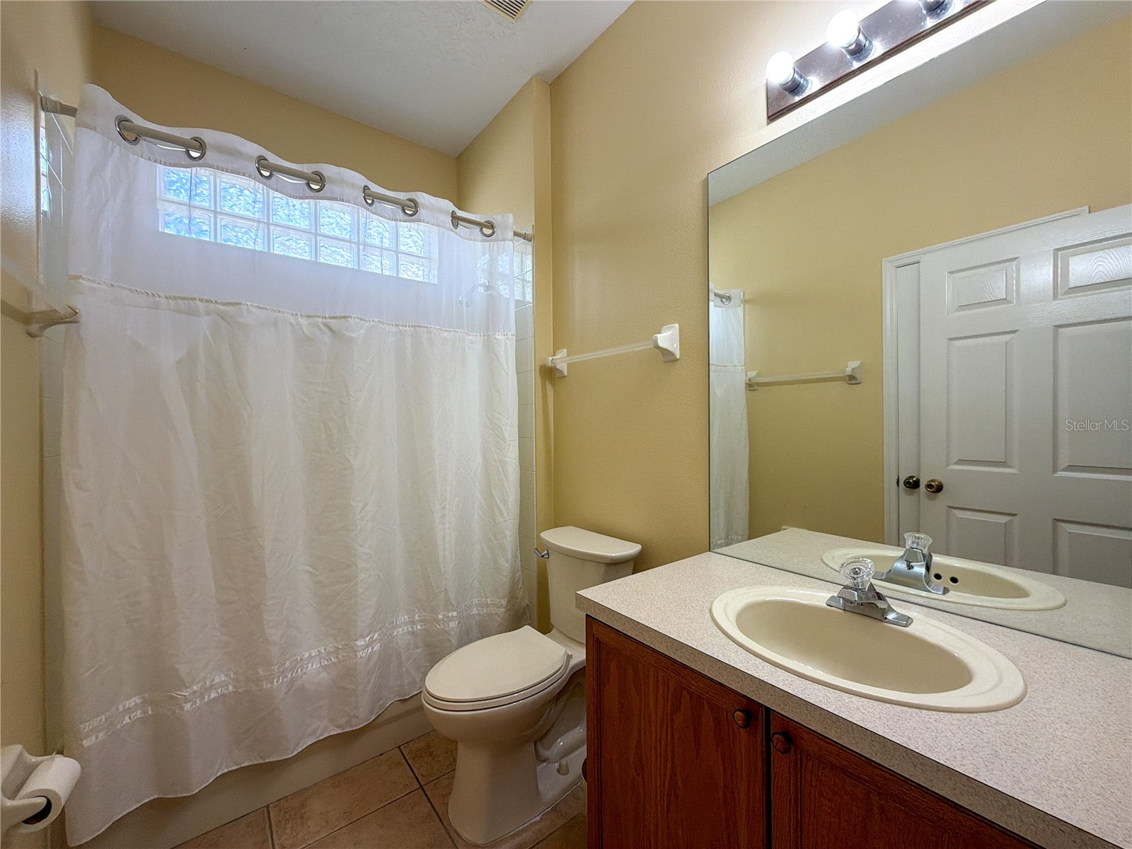 8127 Fan Palm Way Kissimmee FL 34747 TB8524454 image18