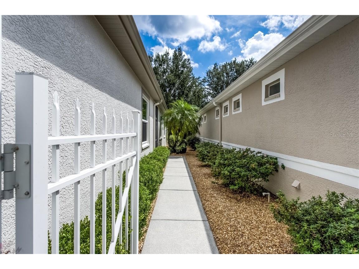 8128 Ambersweet Place Land O Lakes FL 34637 TB8430541 image23