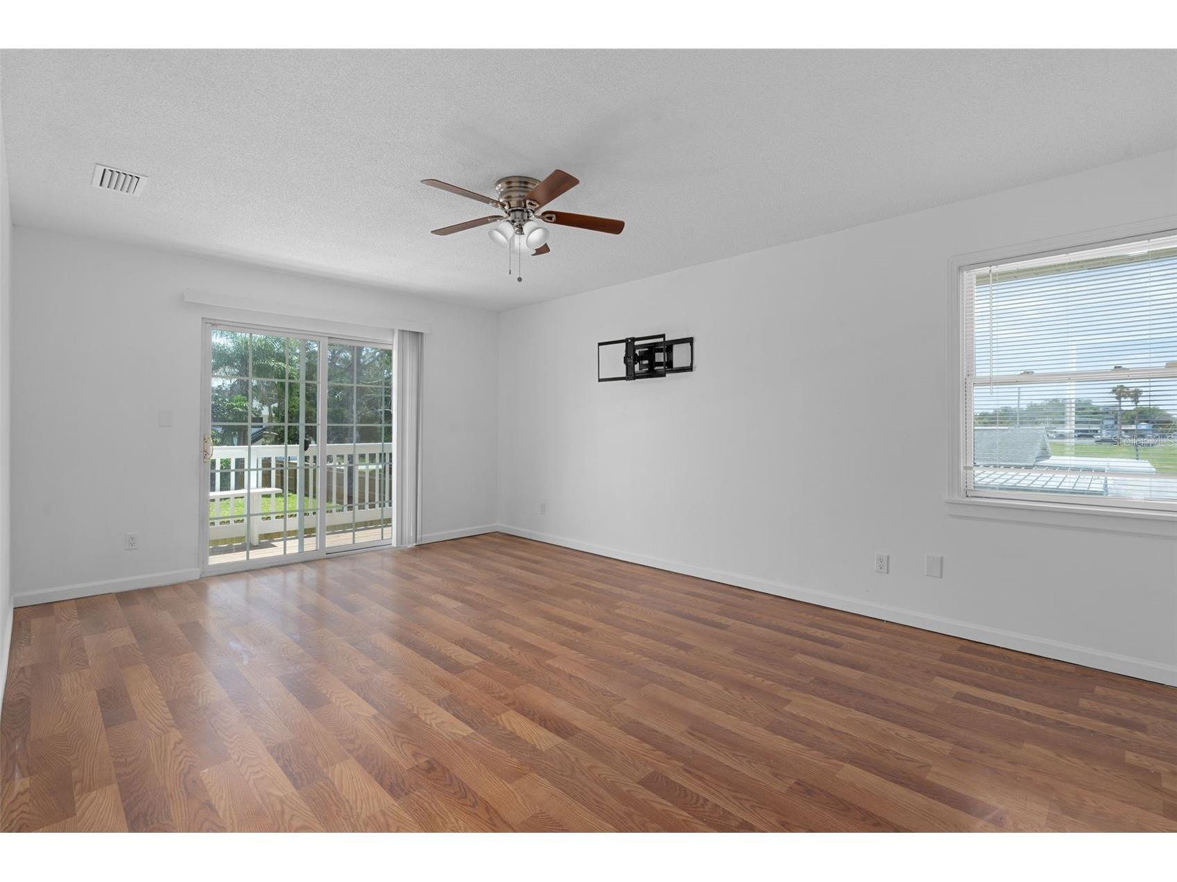 8128 Papaya Street Port Richey FL 34668 W7886591 image25