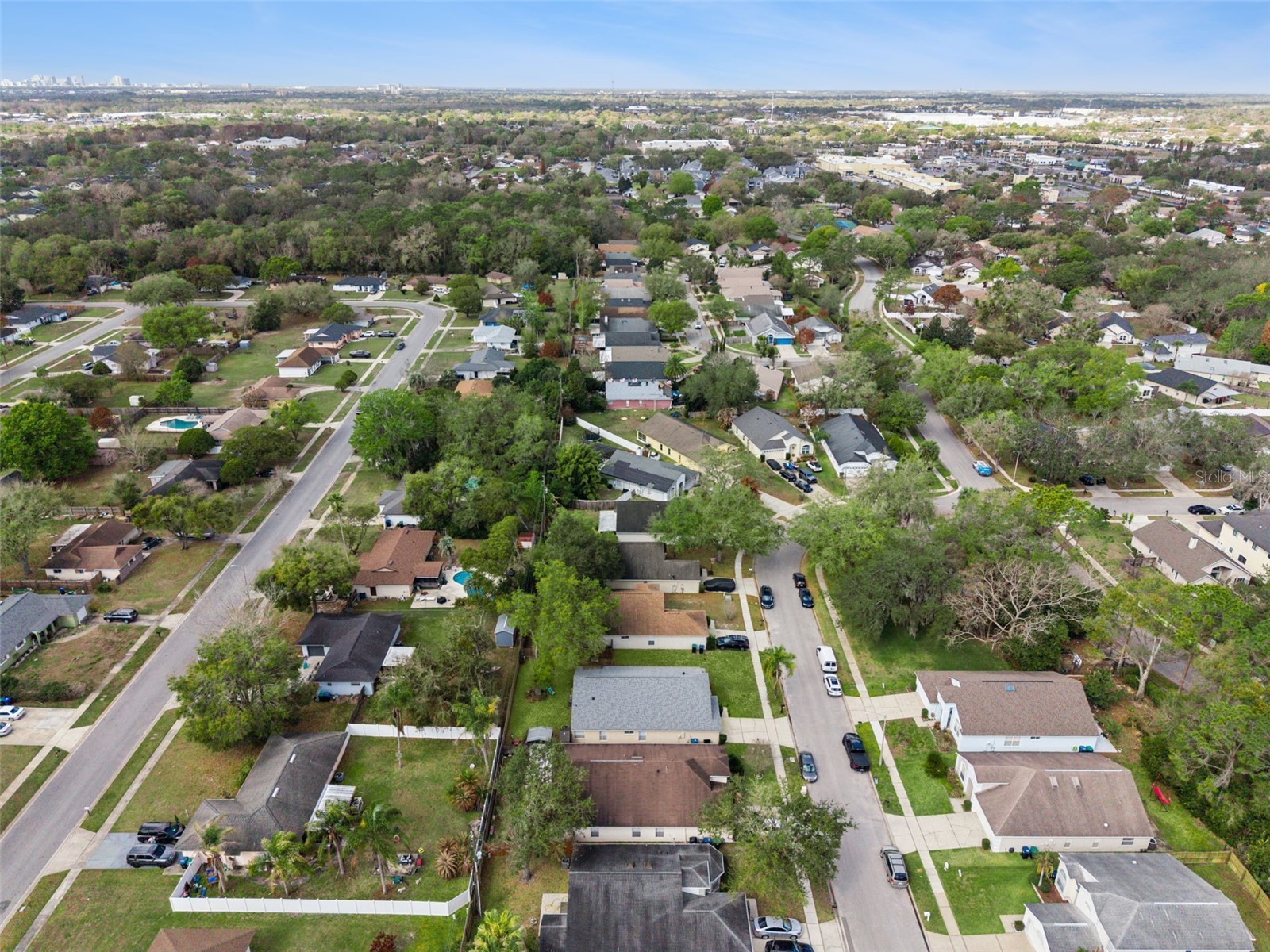 8128 Woodsworth Drive Orlando FL 32817 O6386117 image37