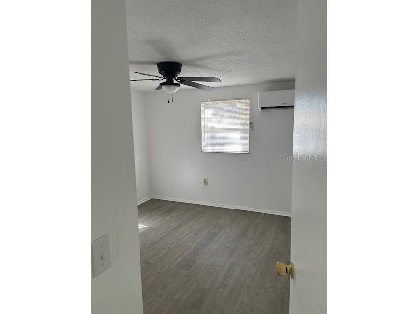 8129 Cass Road Zephyrhills FL 33540 TB8443592 image3