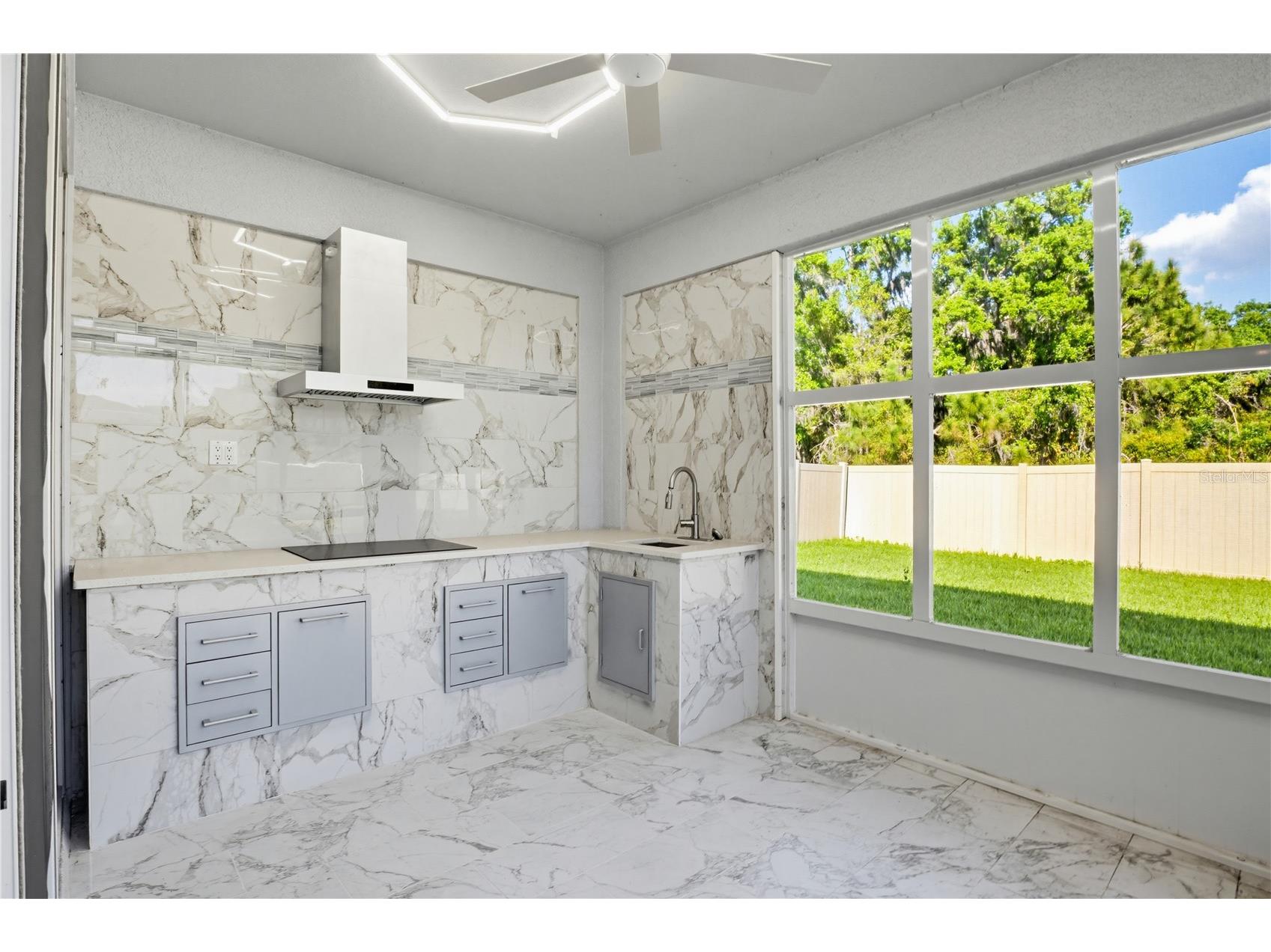 813 161st Street E Bradenton FL 34212 A4688704 image14