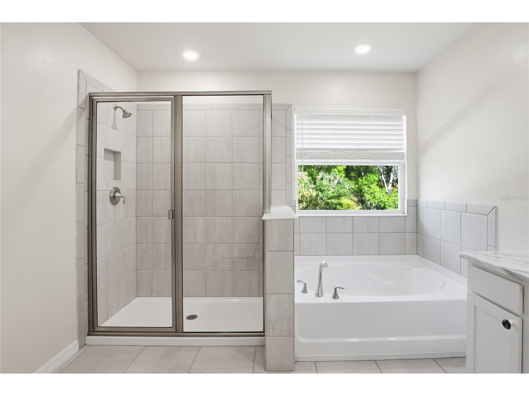 813 161st Street E Bradenton FL 34212 A4688704 image27
