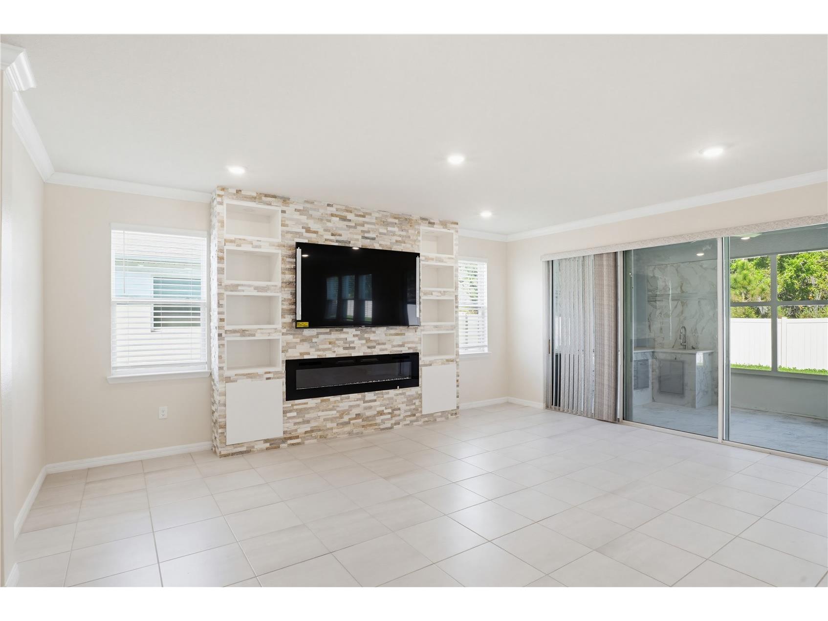 813 161st Street E Bradenton FL 34212 A4688704 image6
