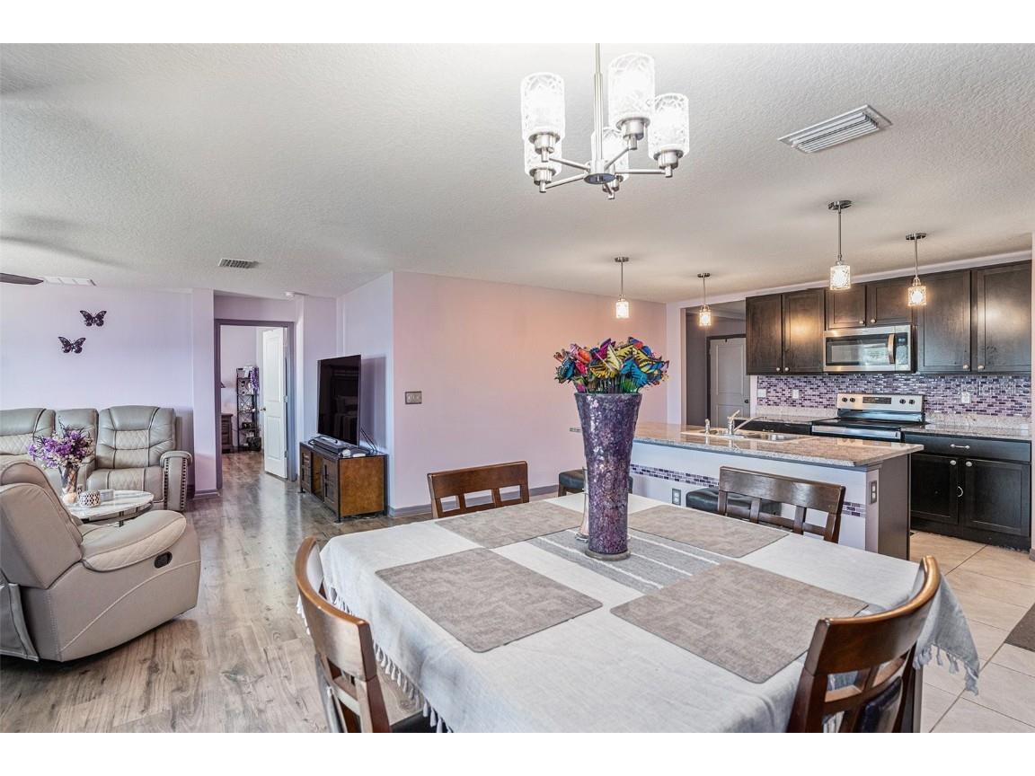 813 18th Avenue SE Ruskin FL 33570 TB8438916 image10