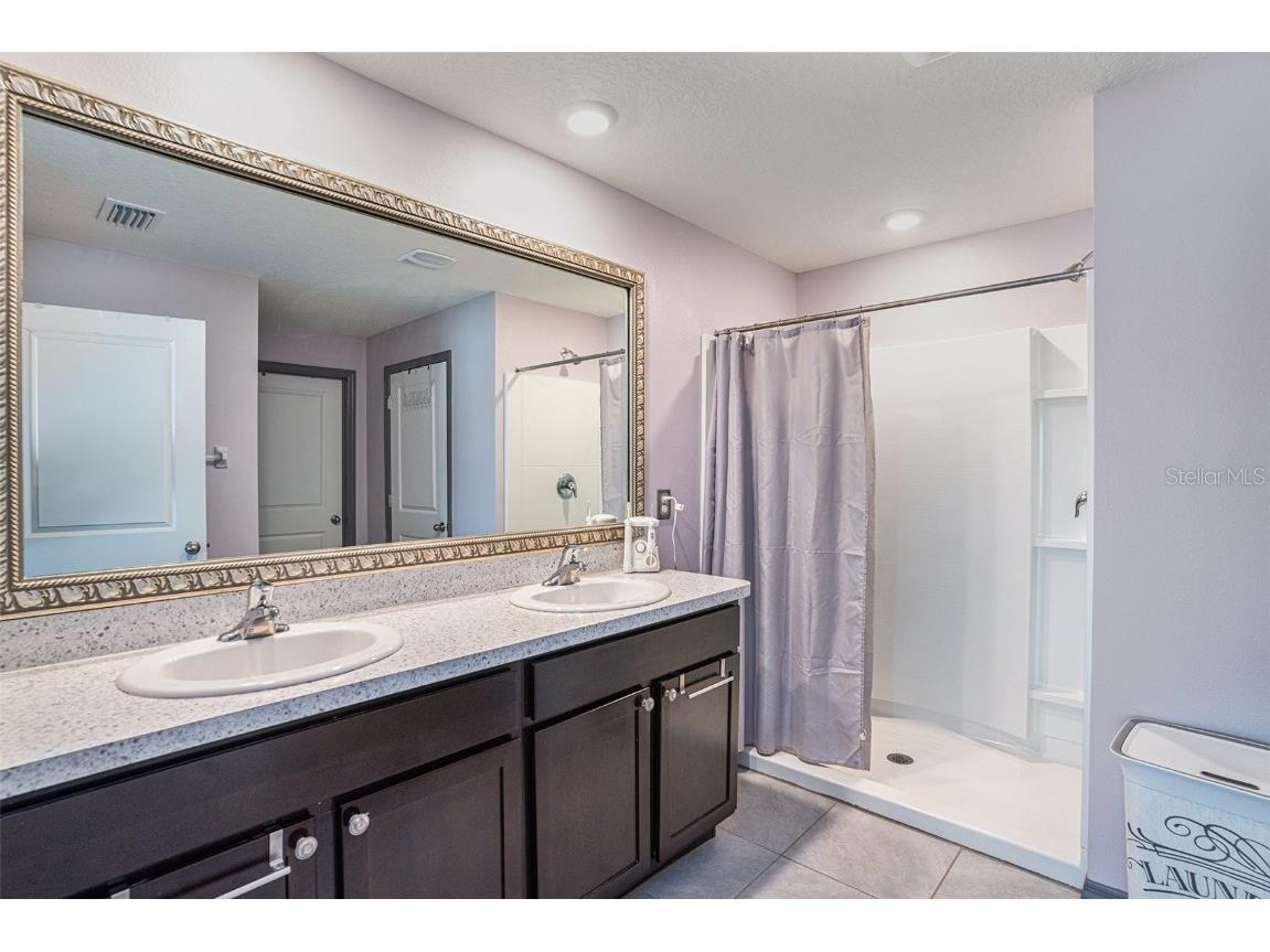 813 18th Avenue SE Ruskin FL 33570 TB8438916 image16