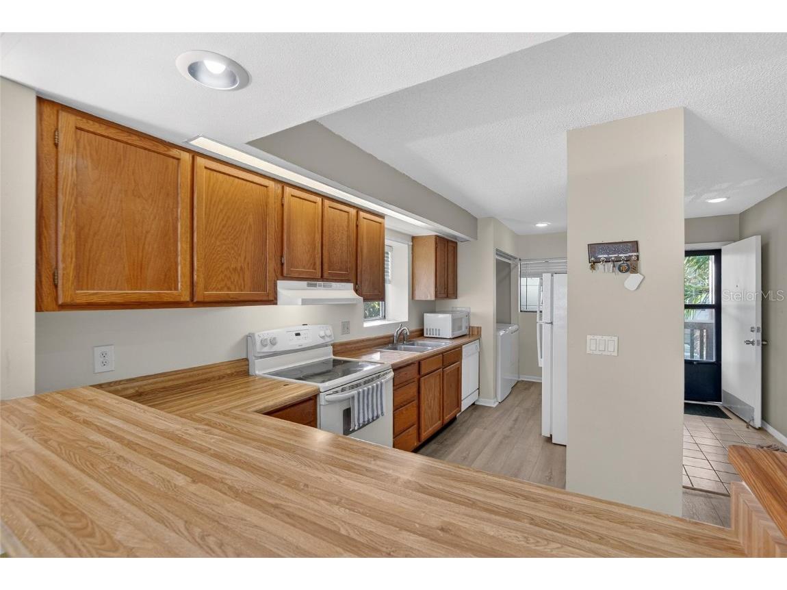 813 Bahia Del Sol Drive #34 Ruskin FL 33570 TB8454961 image17