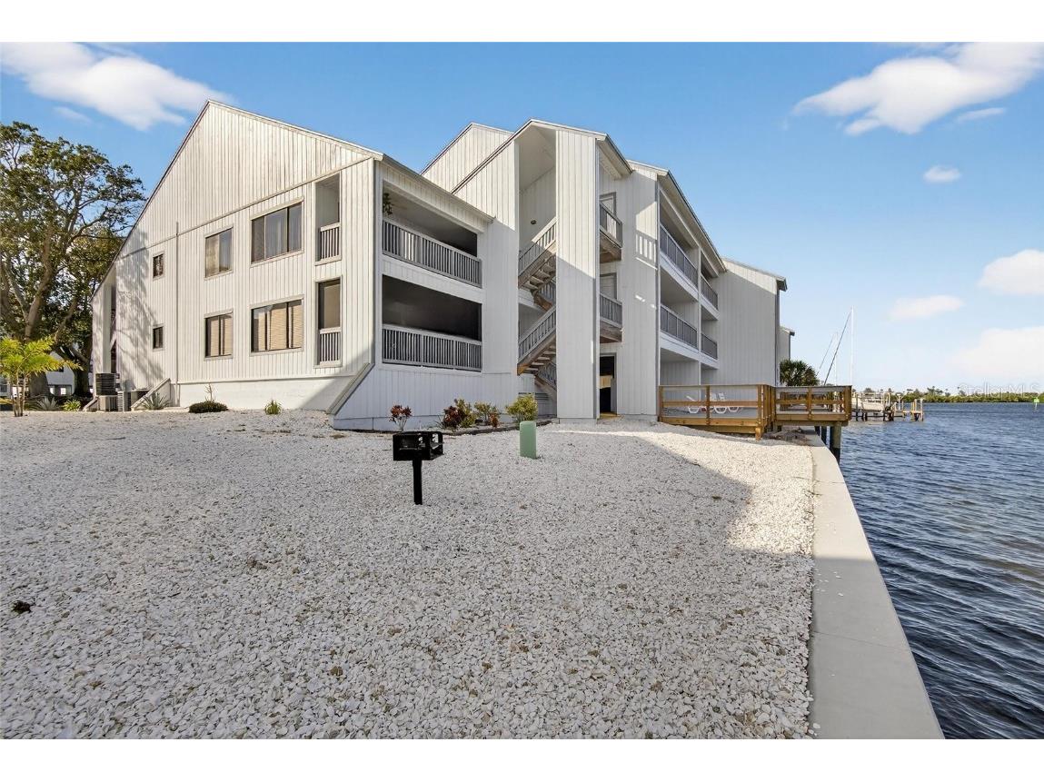 813 Bahia Del Sol Drive #34 Ruskin FL 33570 TB8454961 image49