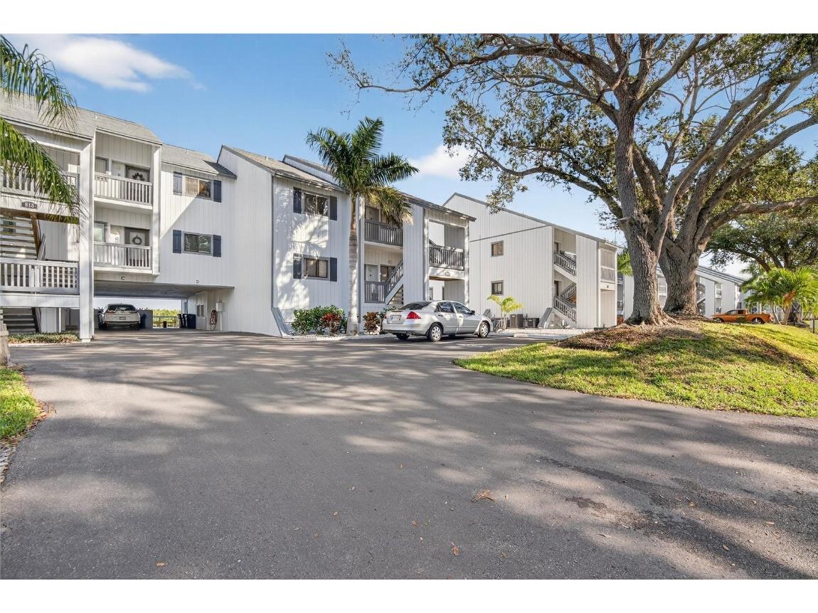 813 Bahia Del Sol Drive #34 Ruskin FL 33570 TB8454961 image51