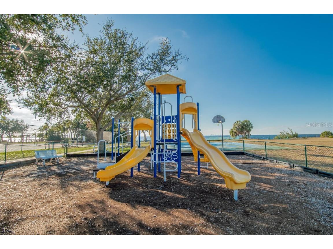 813 Bahia Del Sol Drive #34 Ruskin FL 33570 TB8454961 image55