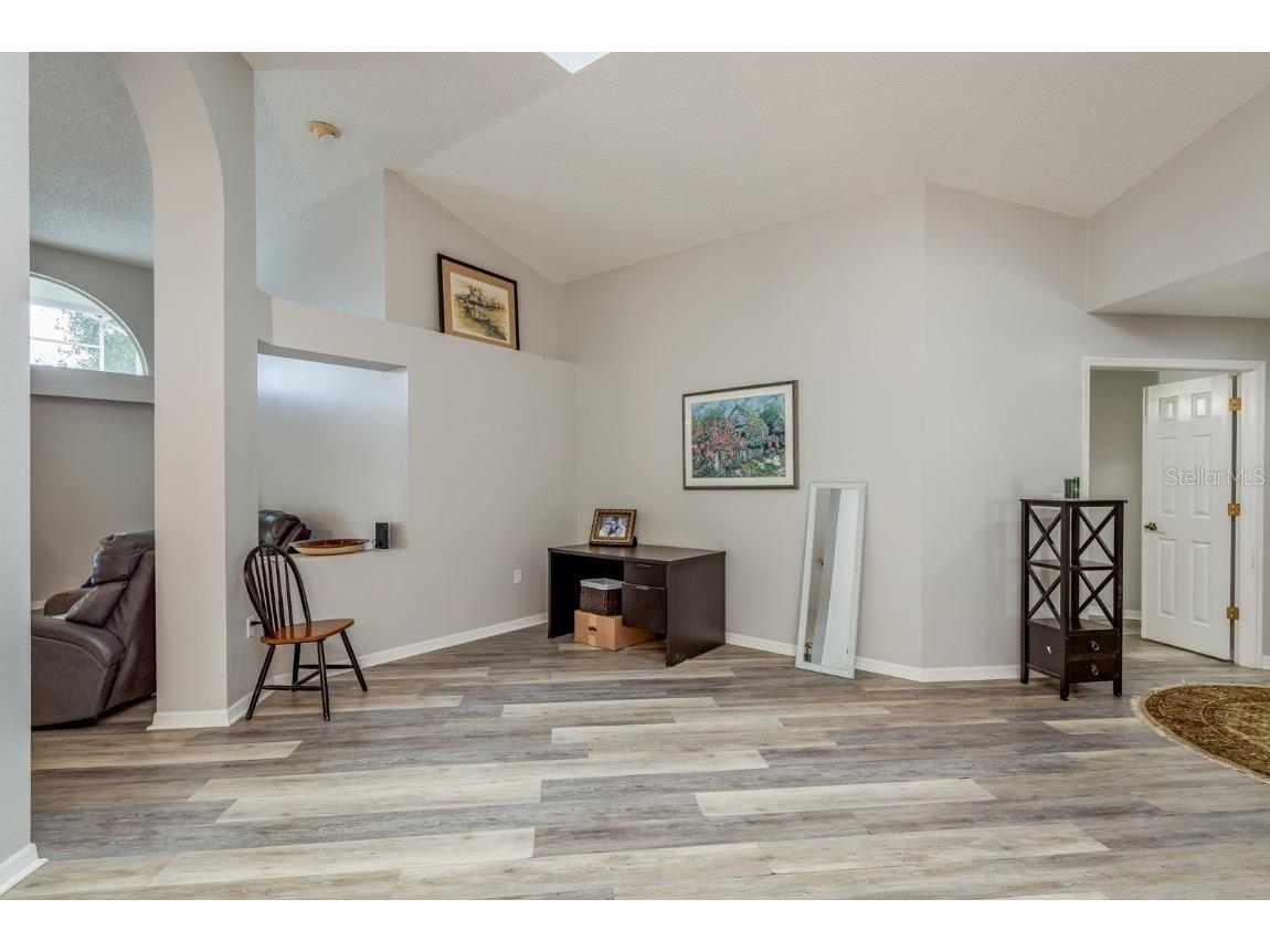 813 Crestridge Drive Tarpon Springs FL 34688 TB8427962 image8