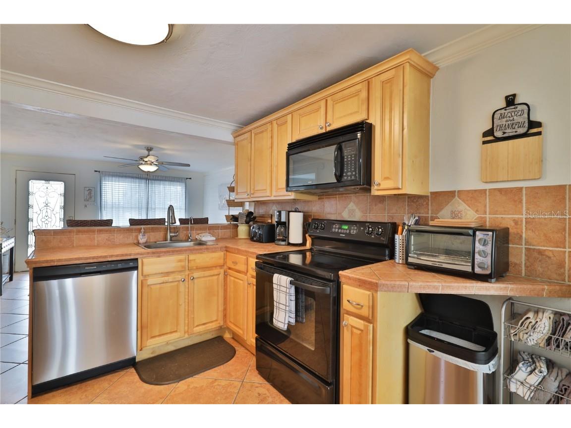 813 E 6th Avenue New Smyrna Beach FL 32169 NS1086254 image10