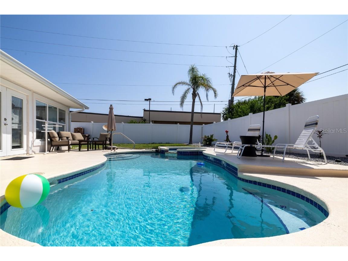 813 E 6th Avenue New Smyrna Beach FL 32169 NS1086254 image2