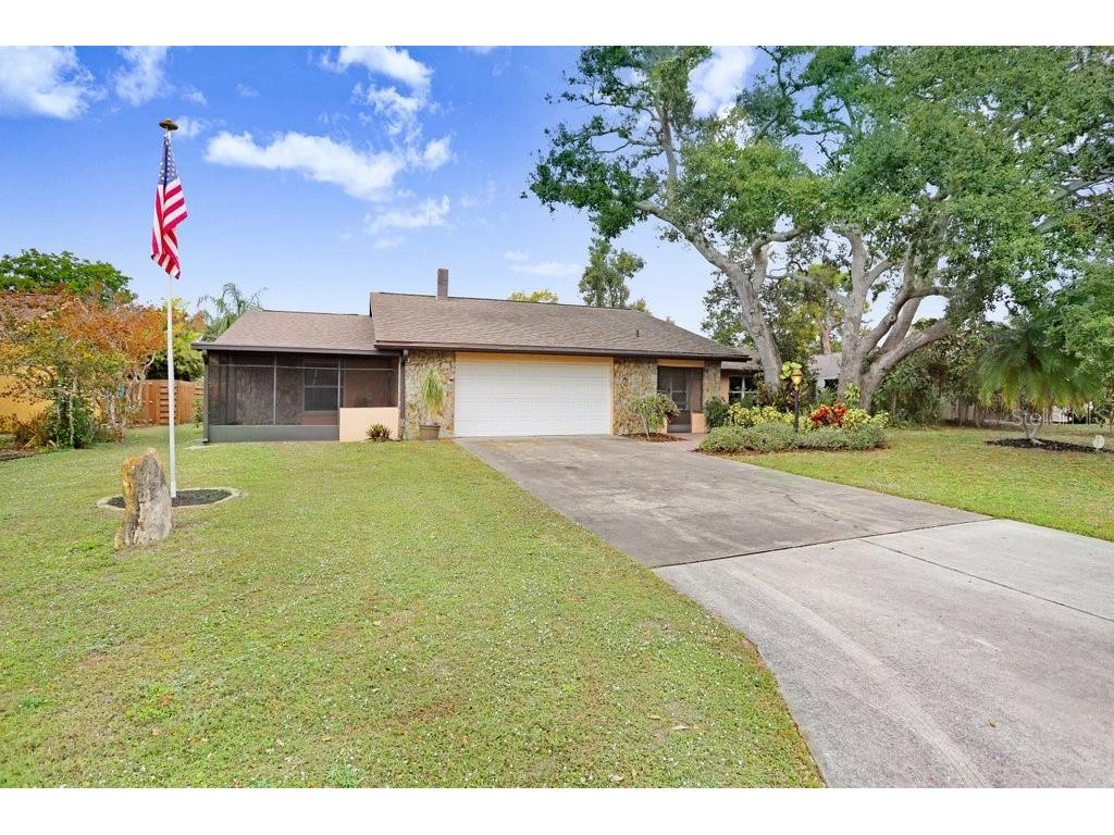 813 Exmoor Street Sarasota FL 34243 TB8462898 image1