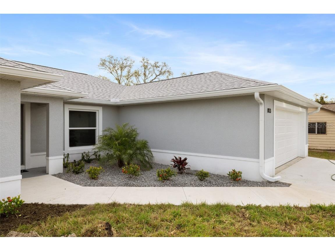 813 Haleybury Street Port Charlotte FL 33948 C7487938 image1