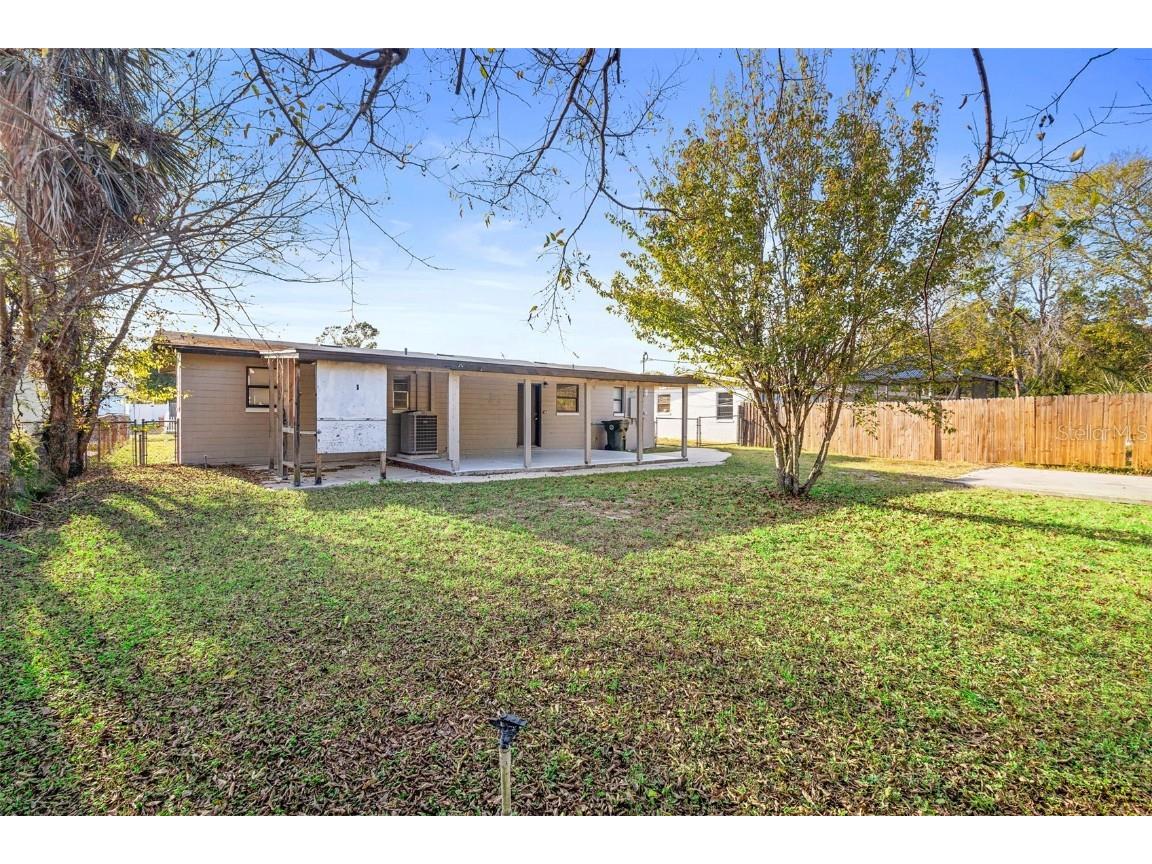 813 Lewis Drive Daytona Beach FL 32117 V4946070 image2