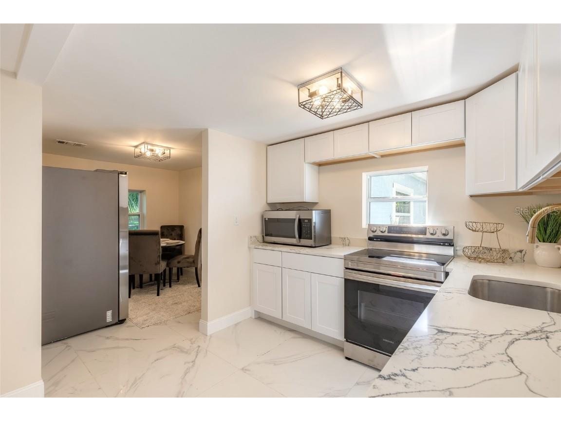 813 Magnolia Avenue Holly Hill FL 32117 V4945376 image11