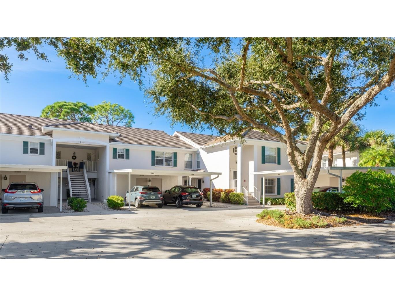 813 Montrose Drive #104 Venice FL 34293 A4665497 image1