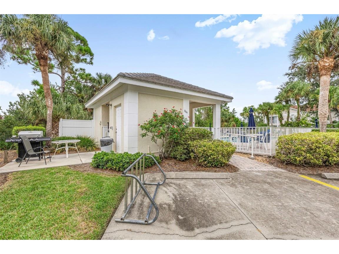 813 Montrose Drive #104 Venice FL 34293 A4665497 image43
