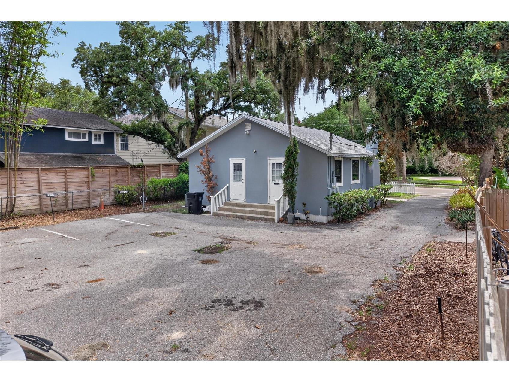 813 N Fern Creek Avenue Orlando FL 32803 O6421935 image7