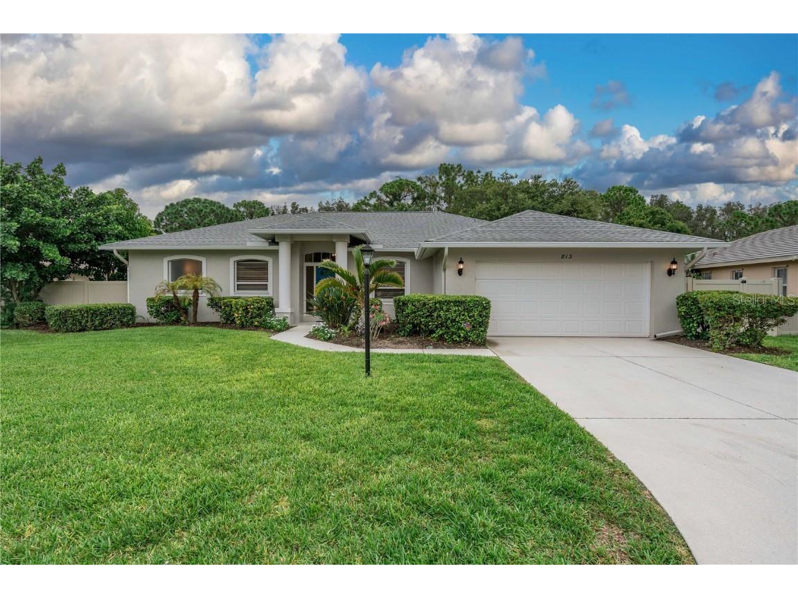813 Oak Pond Drive Osprey FL 34229 A4656967 image1