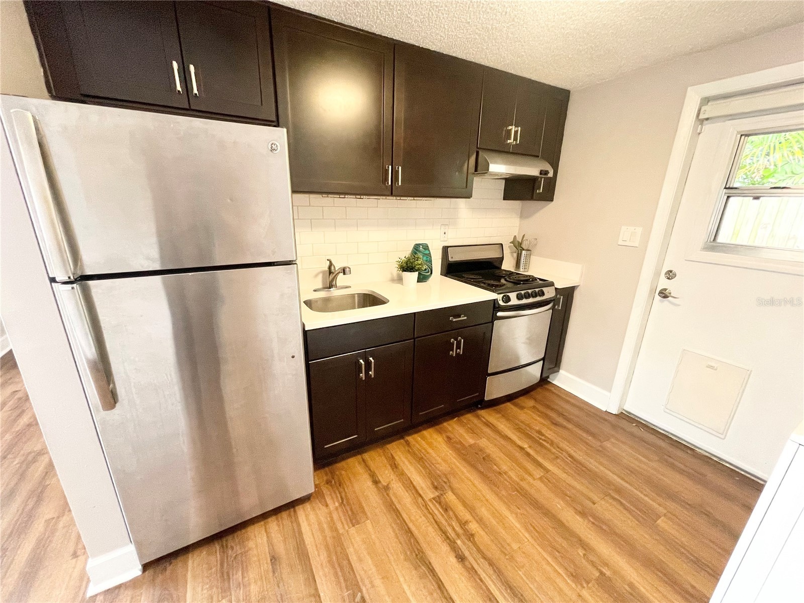 813 S Freemont Avenue #B Tampa FL 33606 TB8480482 image6