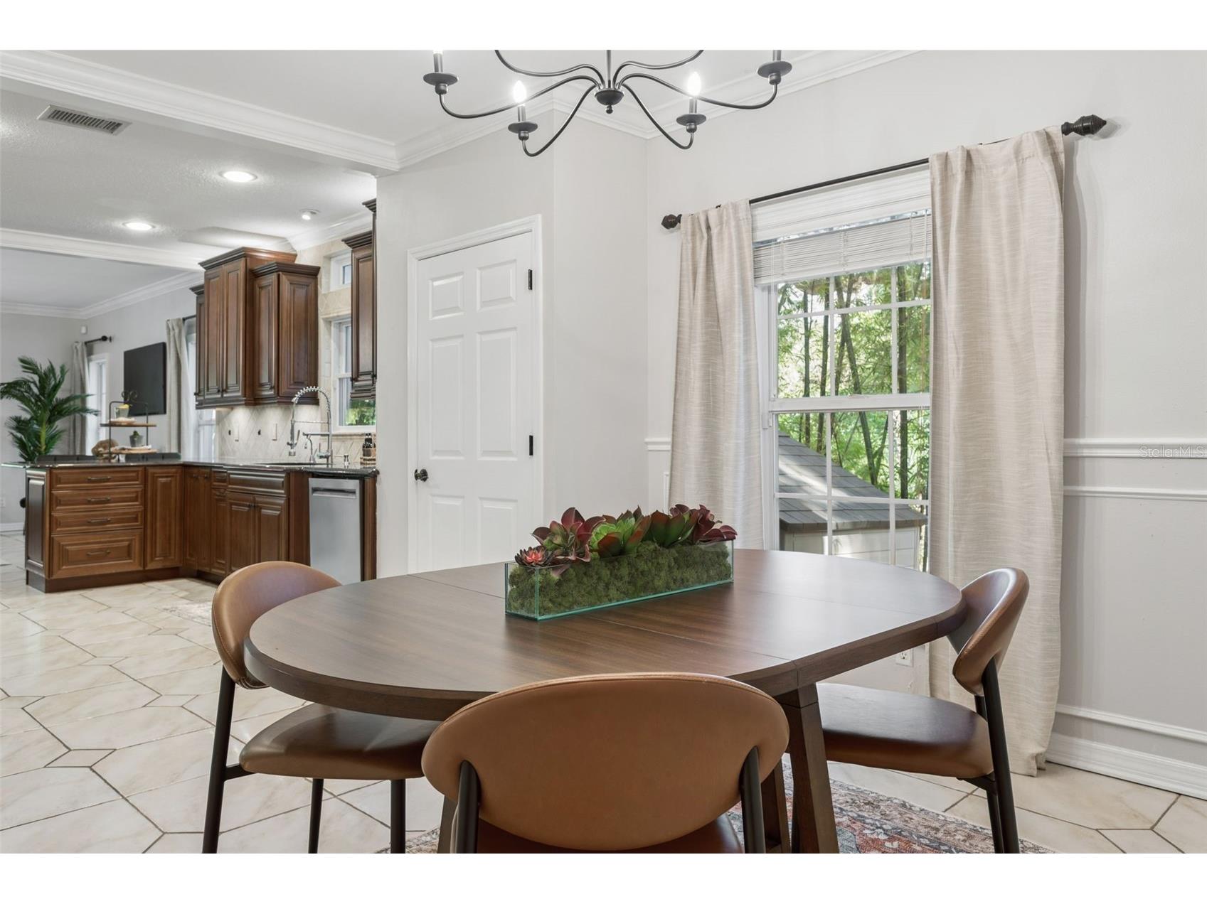 813 S West Shore Boulevard Tampa FL 33609 TB8486407 image12
