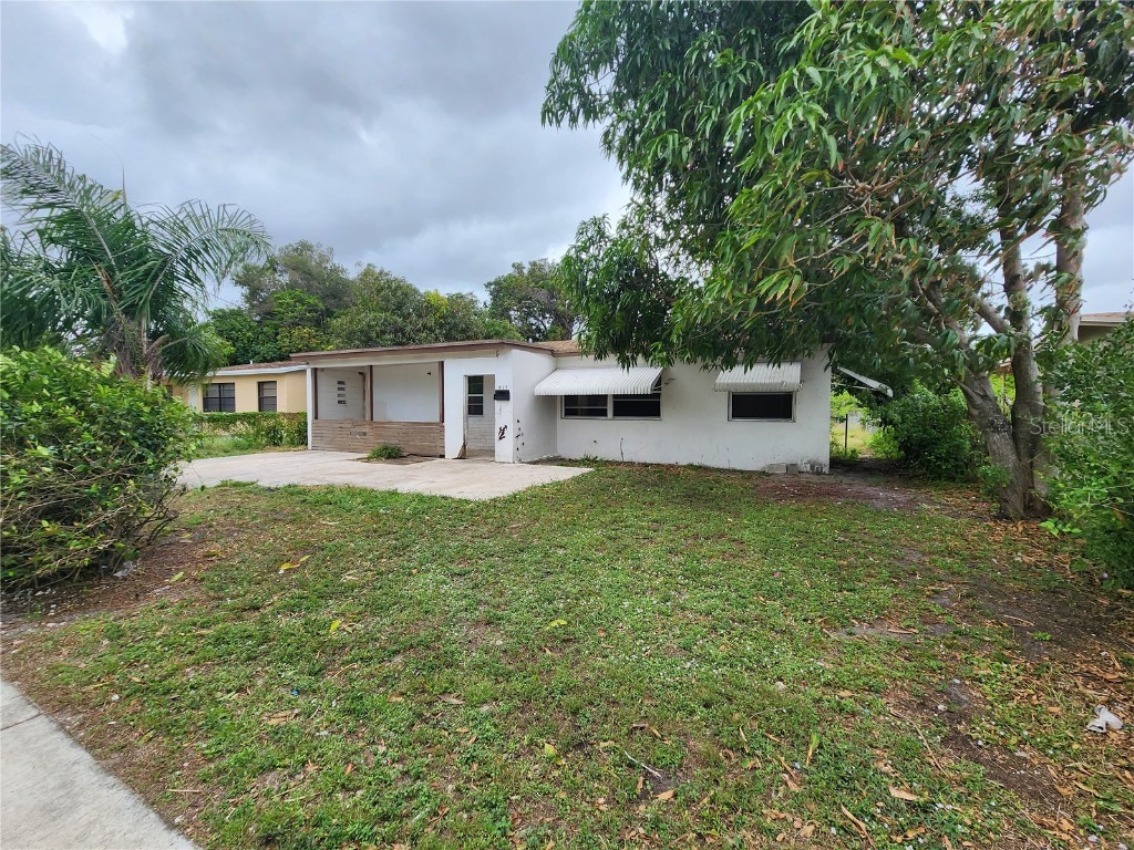 813 SW 3rd Court Delray Beach FL 33444 V4933726 image1