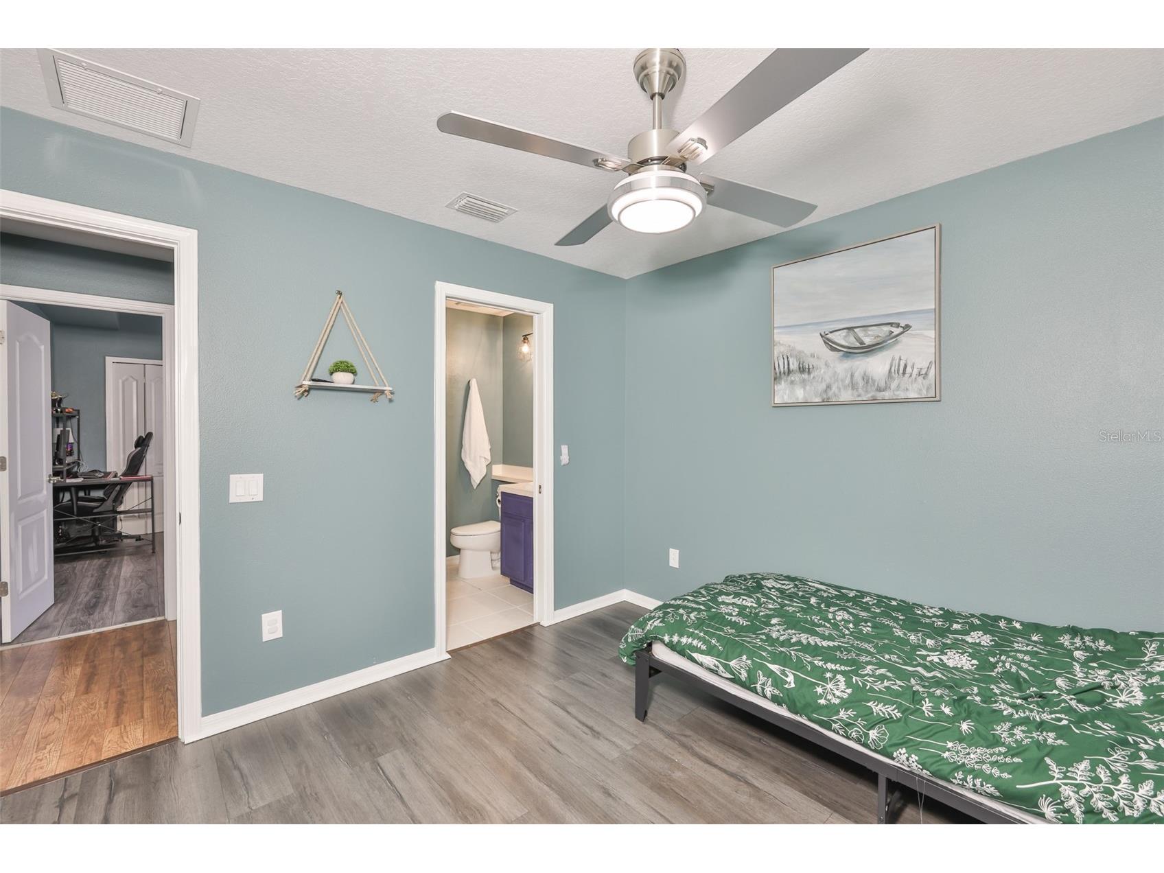 8130 Alamosa Wood Avenue Ruskin FL 33573 A4683366 image27