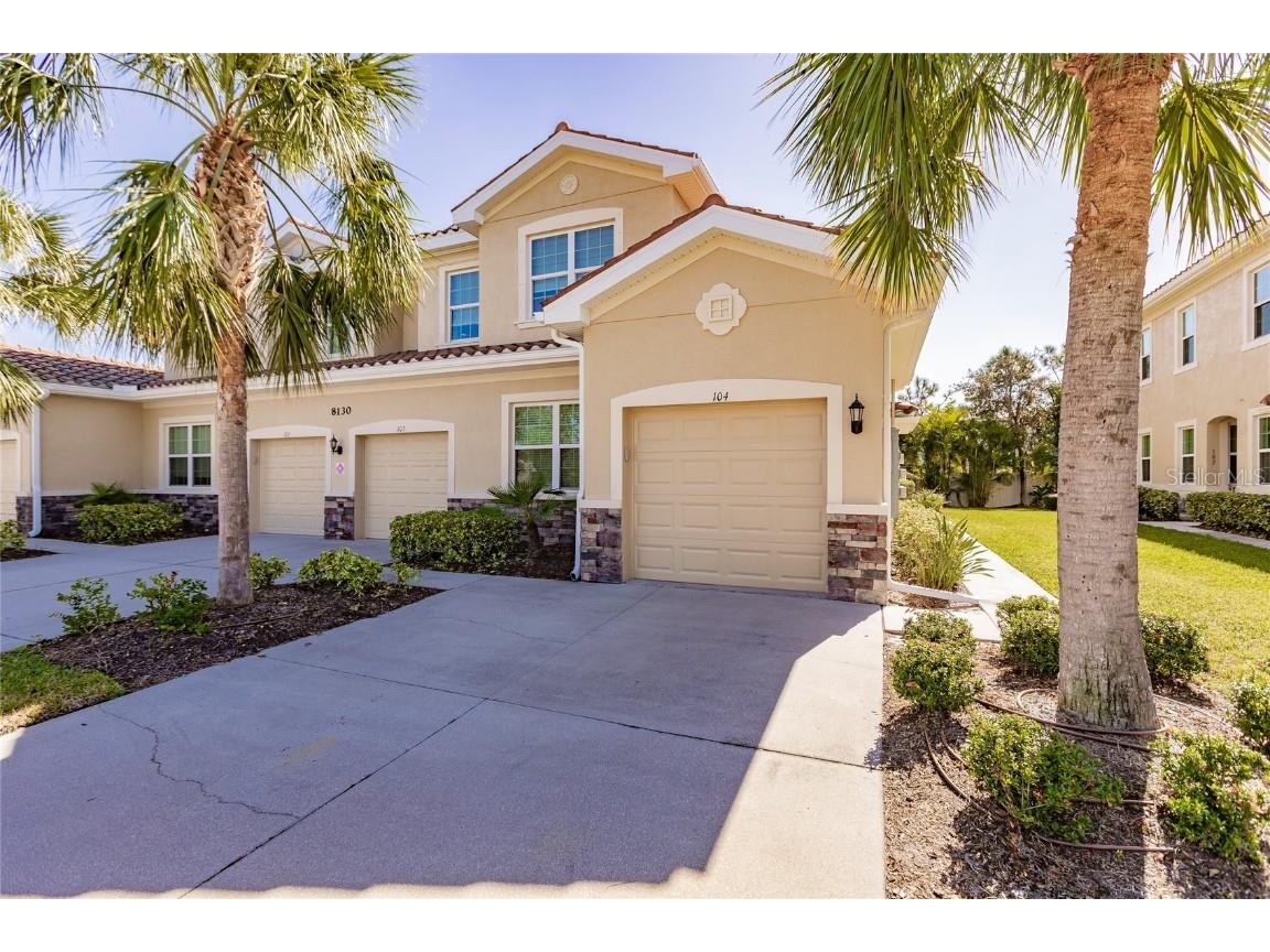 8130 Enclave Way #104 Sarasota FL 34243 A4632585 image1