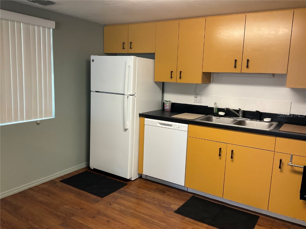 8130 Fairways Circle #R201 Ocala FL 34472 OM709667 image1